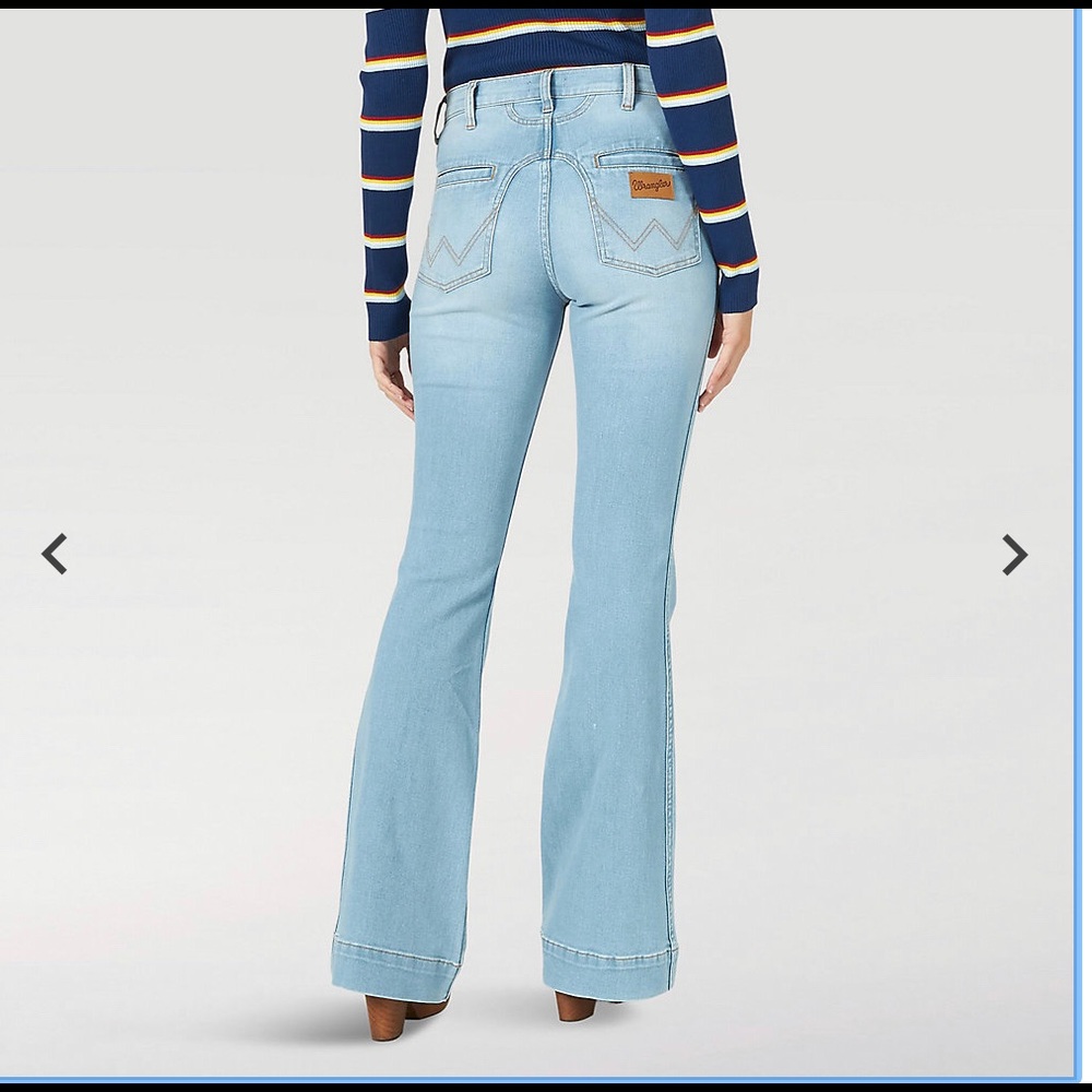 Wrangler Western Yoke Flare